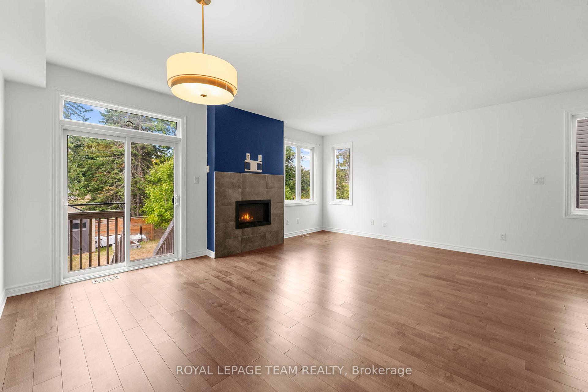 Photo 8 of 279 Munro Street, Carleton Place — HOMEH