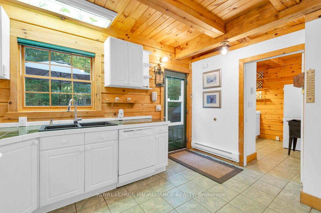 Photo 10 of 1310 Cardinal Heights Drive, Frontenac, Frontenac Centre — HOMEH