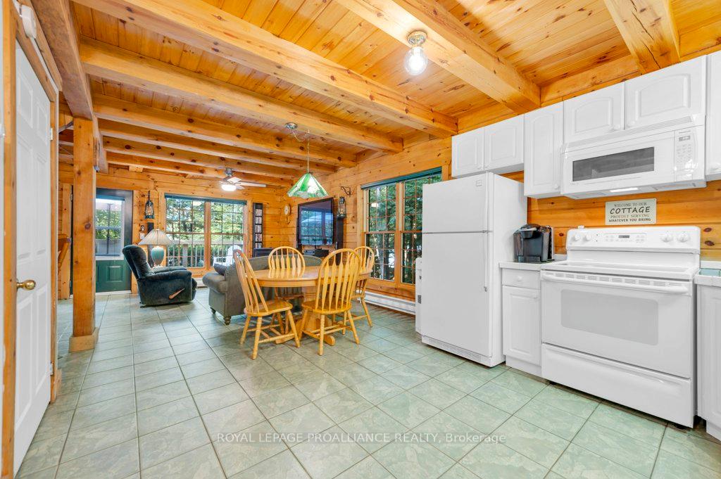 Photo 12 of 1310 Cardinal Heights Drive, Frontenac, Frontenac Centre — HOMEH