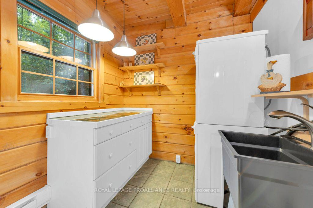 Photo 13 of 1310 Cardinal Heights Drive, Frontenac, Frontenac Centre — HOMEH
