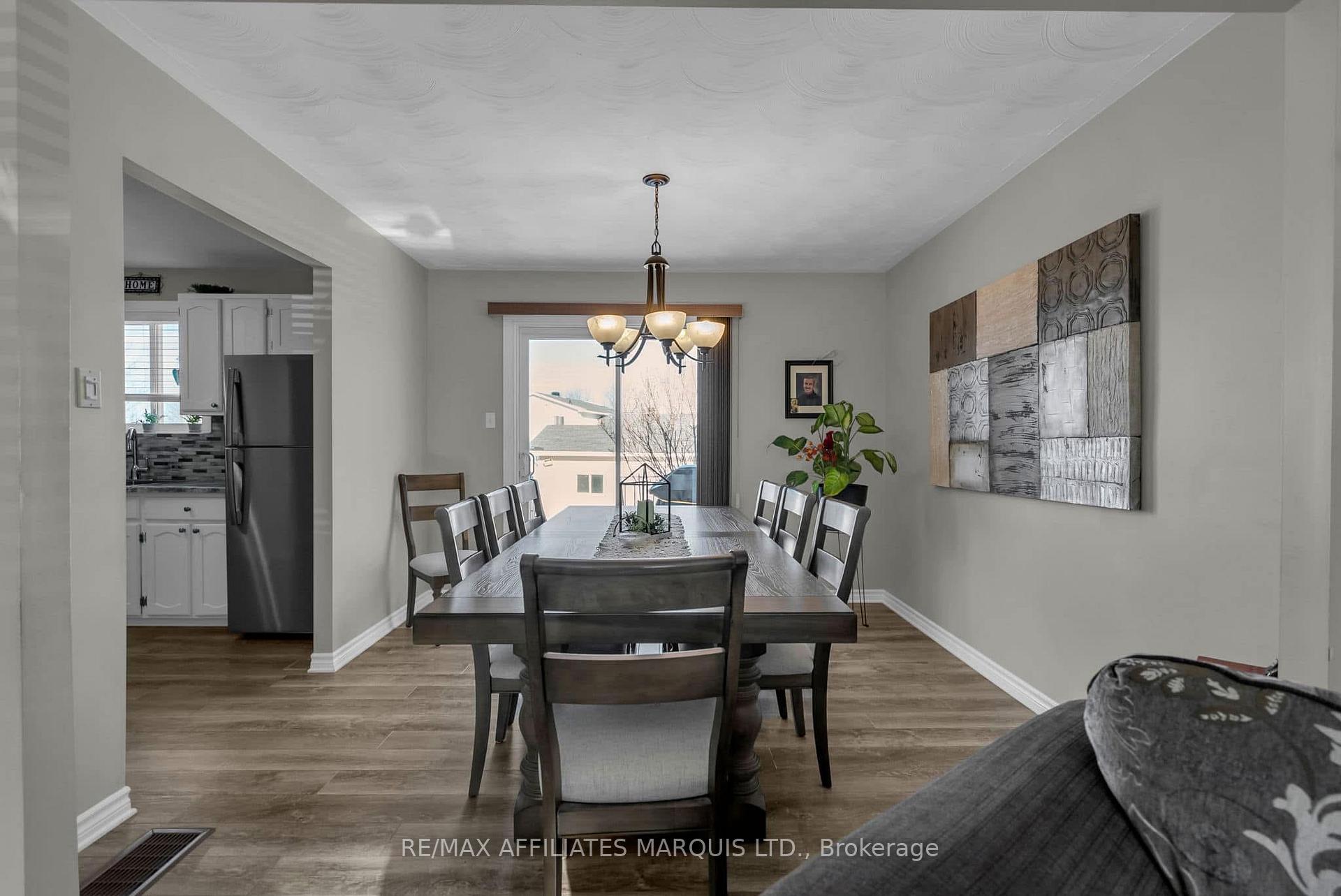 Photo 8 of 273 Meadowvale Crescent, Cornwall — HOMEH