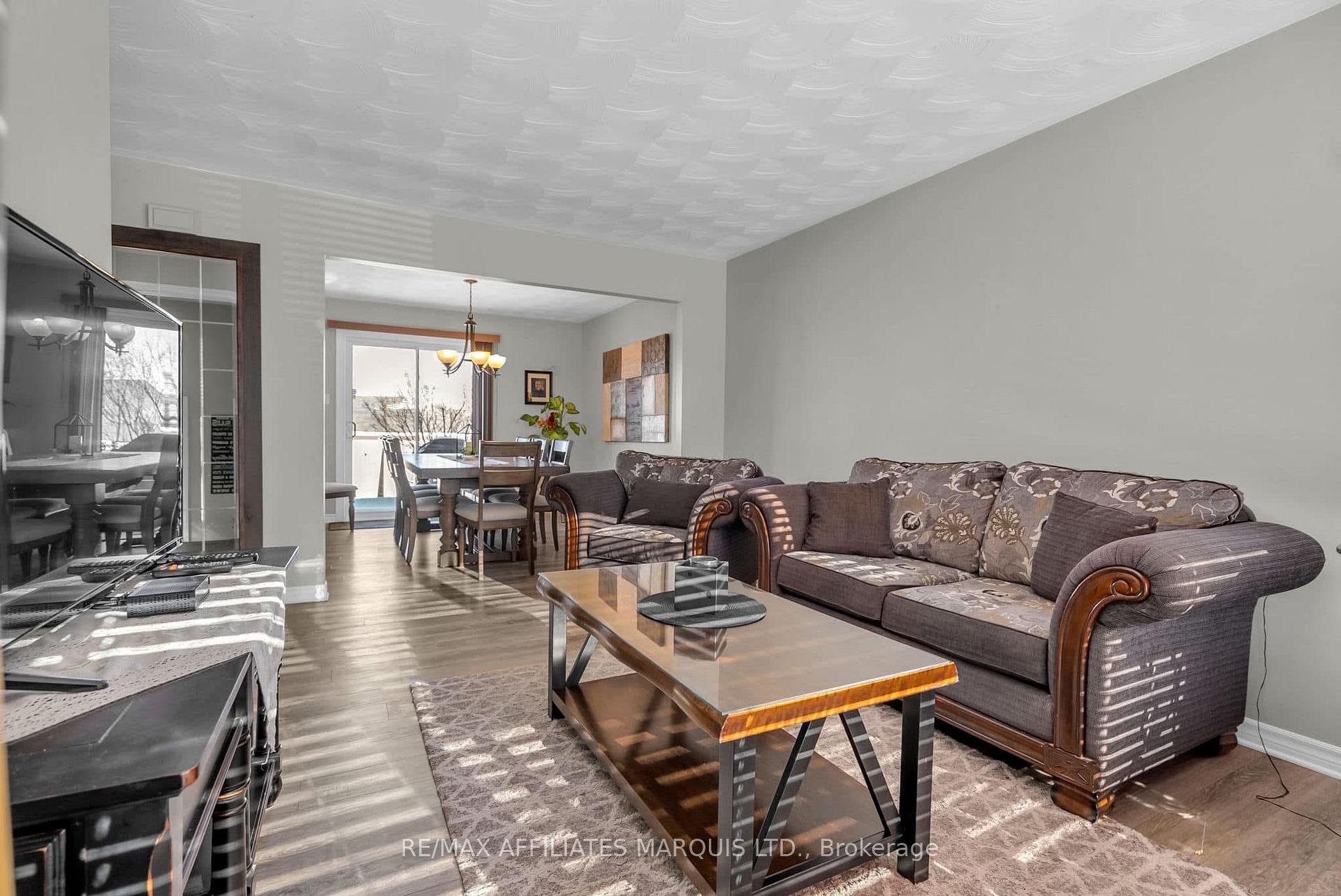Photo 12 of 273 Meadowvale Crescent, Cornwall — HOMEH