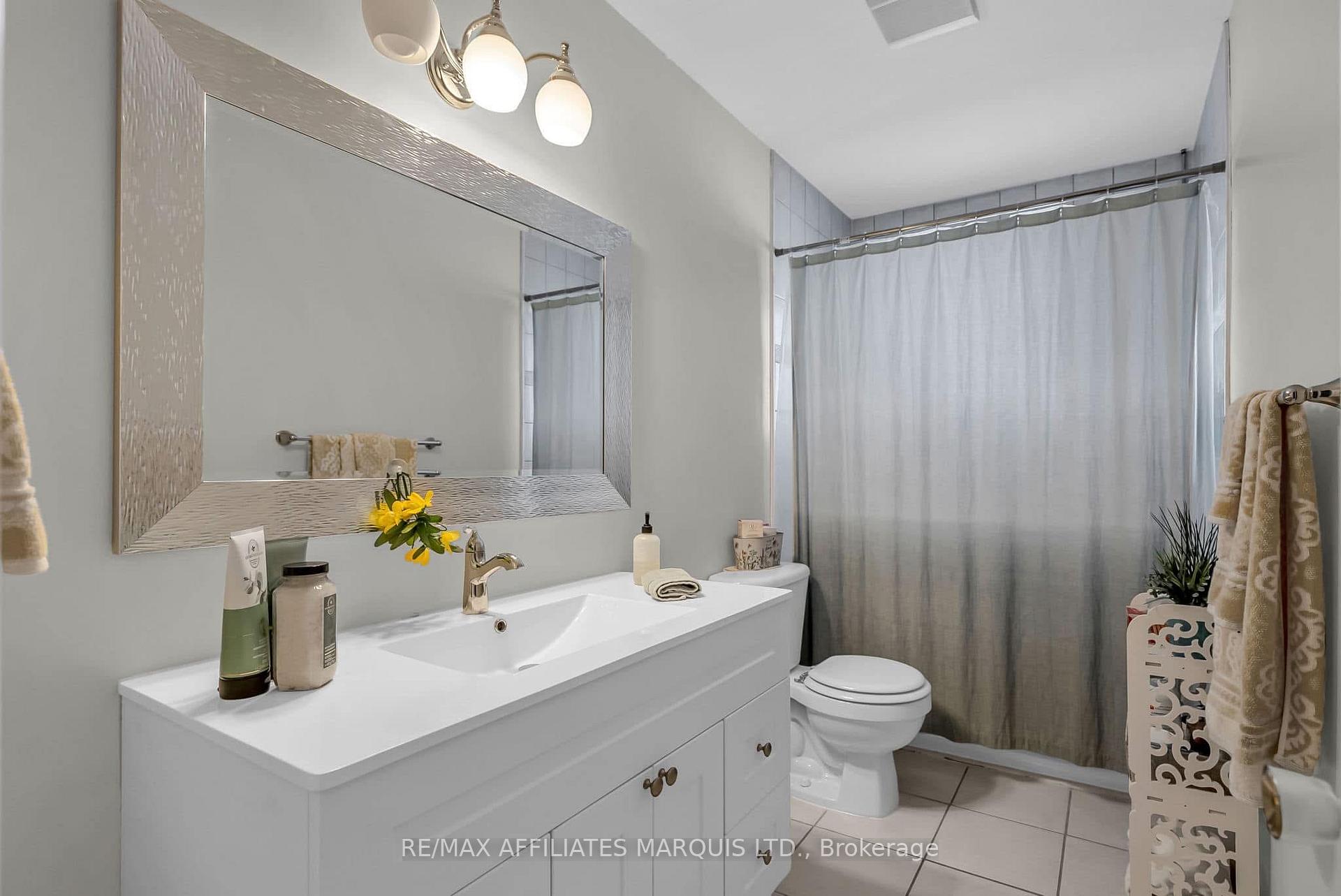 Photo 20 of 273 Meadowvale Crescent, Cornwall — HOMEH
