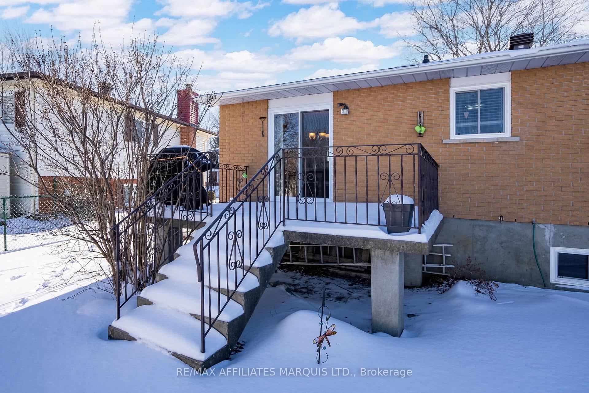 Photo 29 of 273 Meadowvale Crescent, Cornwall — HOMEH
