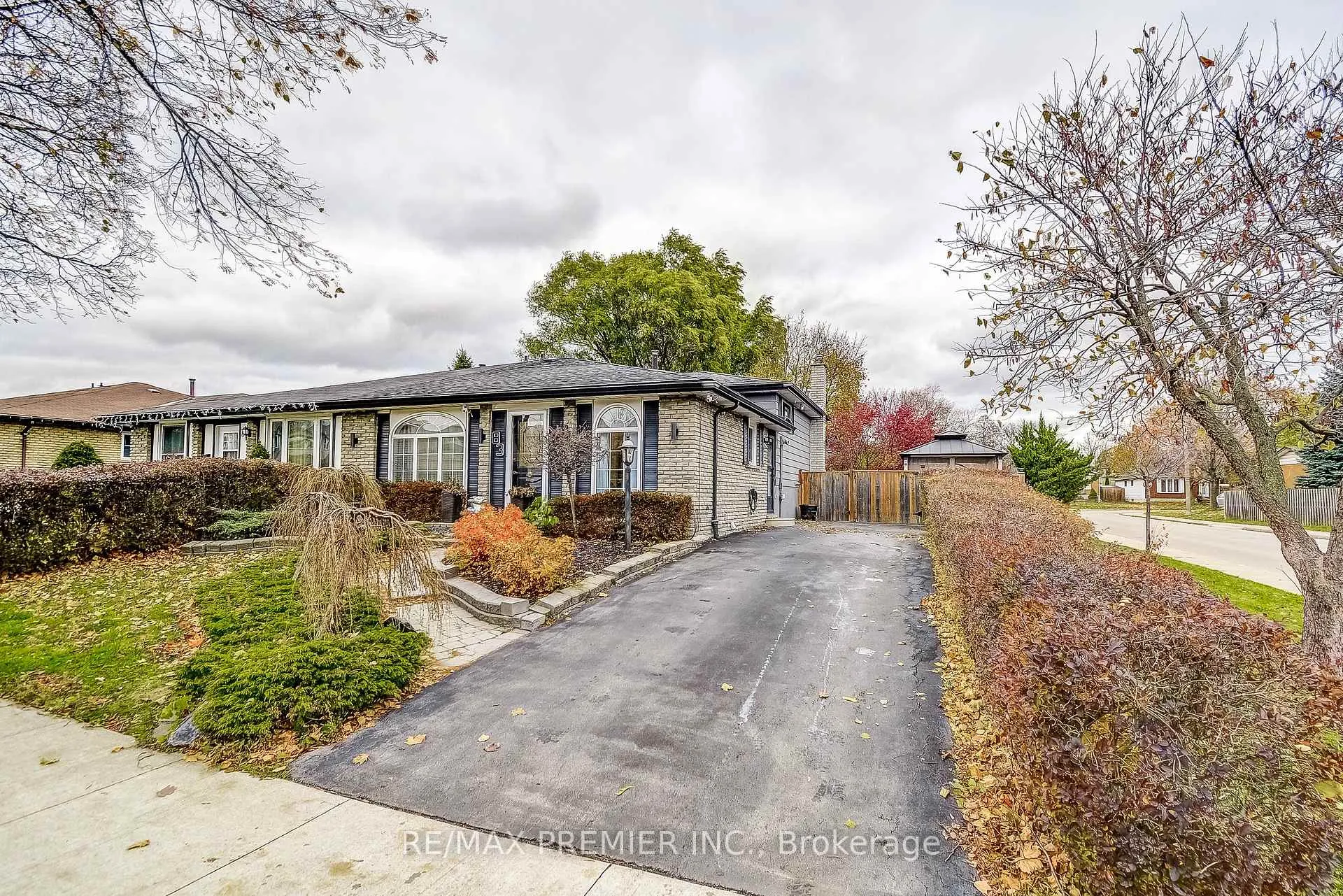 Photo 1 of 83 Birchview Drive, Hamilton, Berrisfield — HOMEH