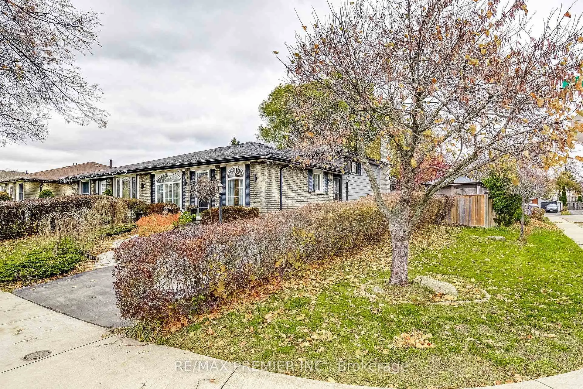 Photo 2 of 83 Birchview Drive, Hamilton, Berrisfield — HOMEH