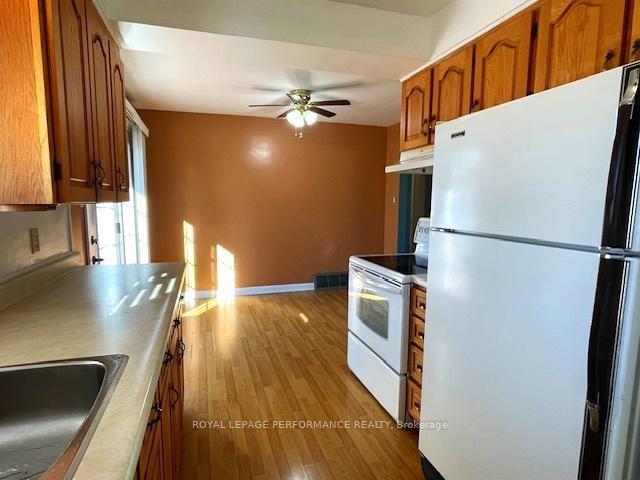 Photo 6 of 741 Sandfield Crescent, Cornwall — HOMEH