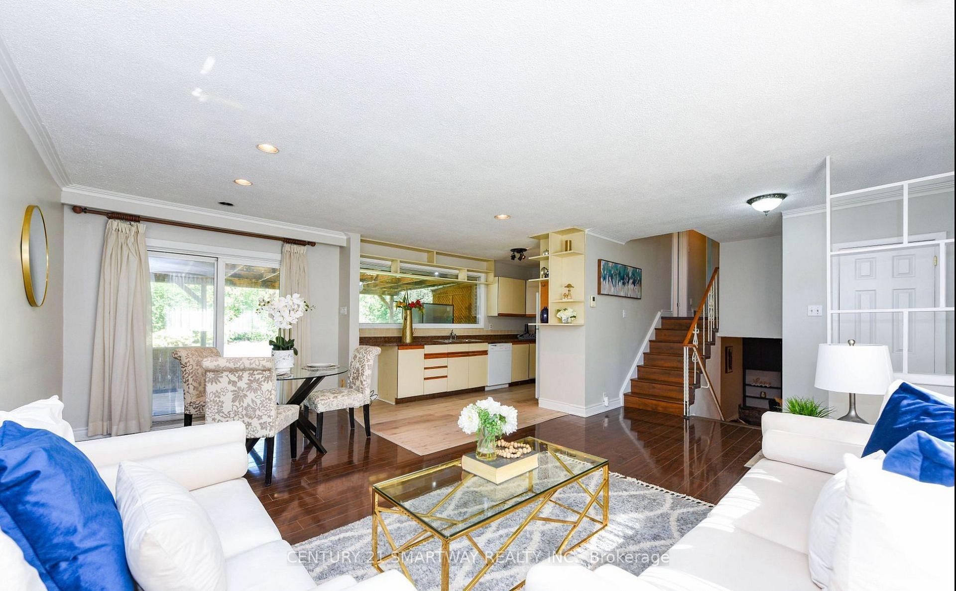 Photo 9 of 2075 Seabrook Drive, Oakville, West — HOMEH