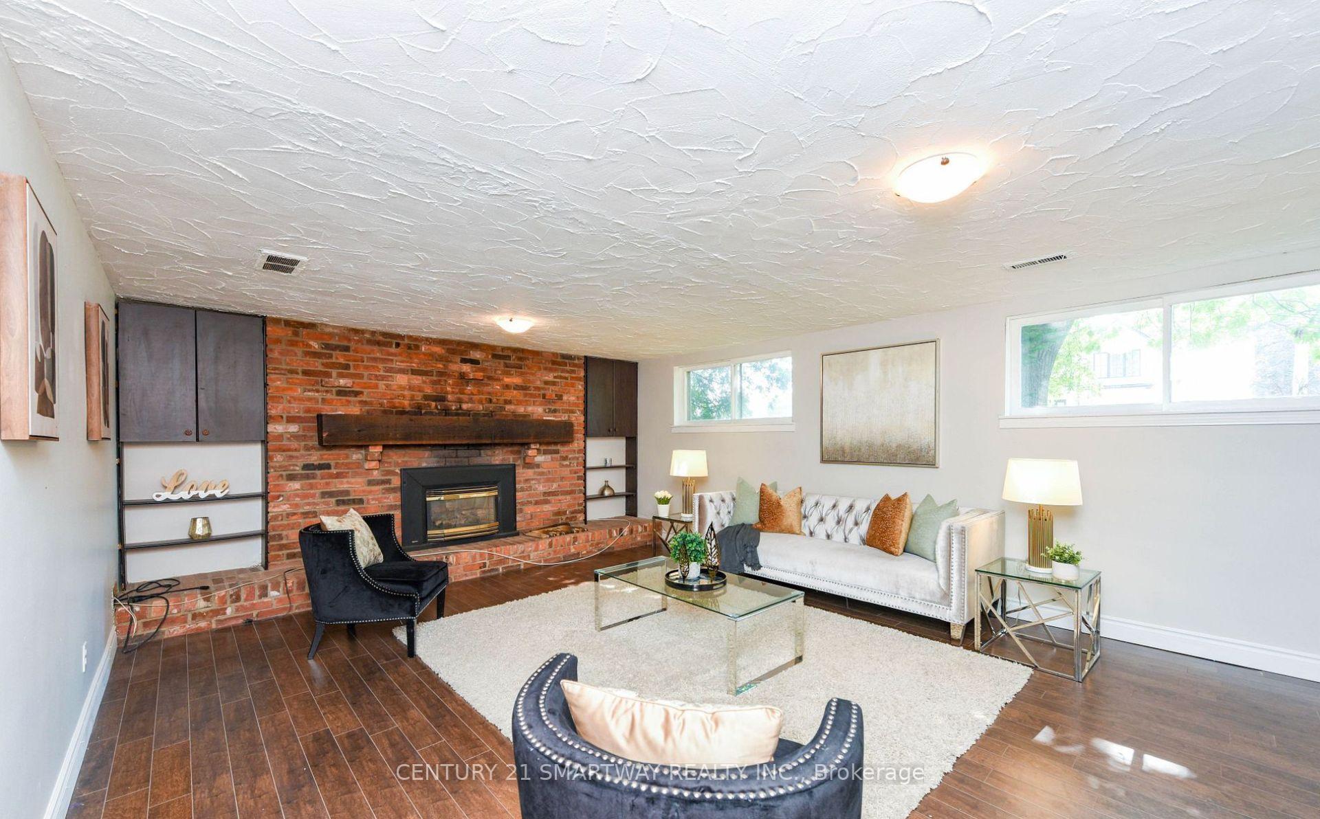 Photo 22 of 2075 Seabrook Drive, Oakville, West — HOMEH