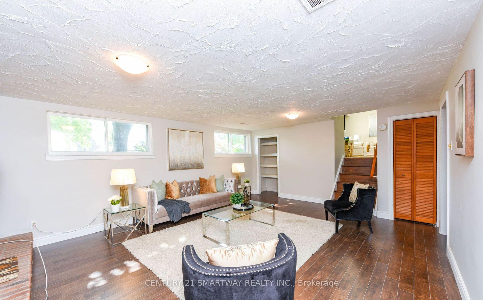 Photo 23 of 2075 Seabrook Drive, Oakville, West — HOMEH