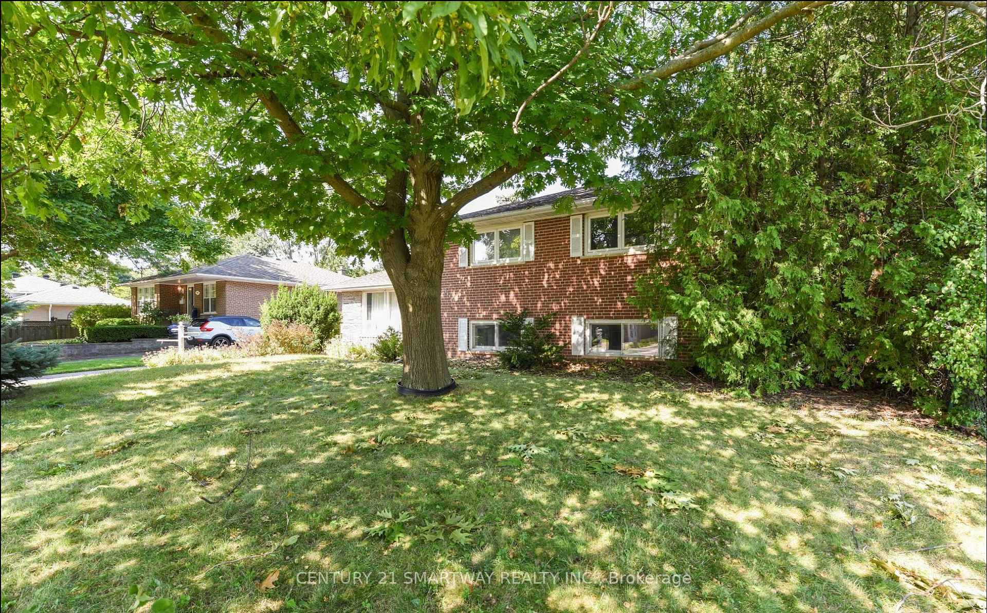 Photo 31 of 2075 Seabrook Drive, Oakville, West — HOMEH