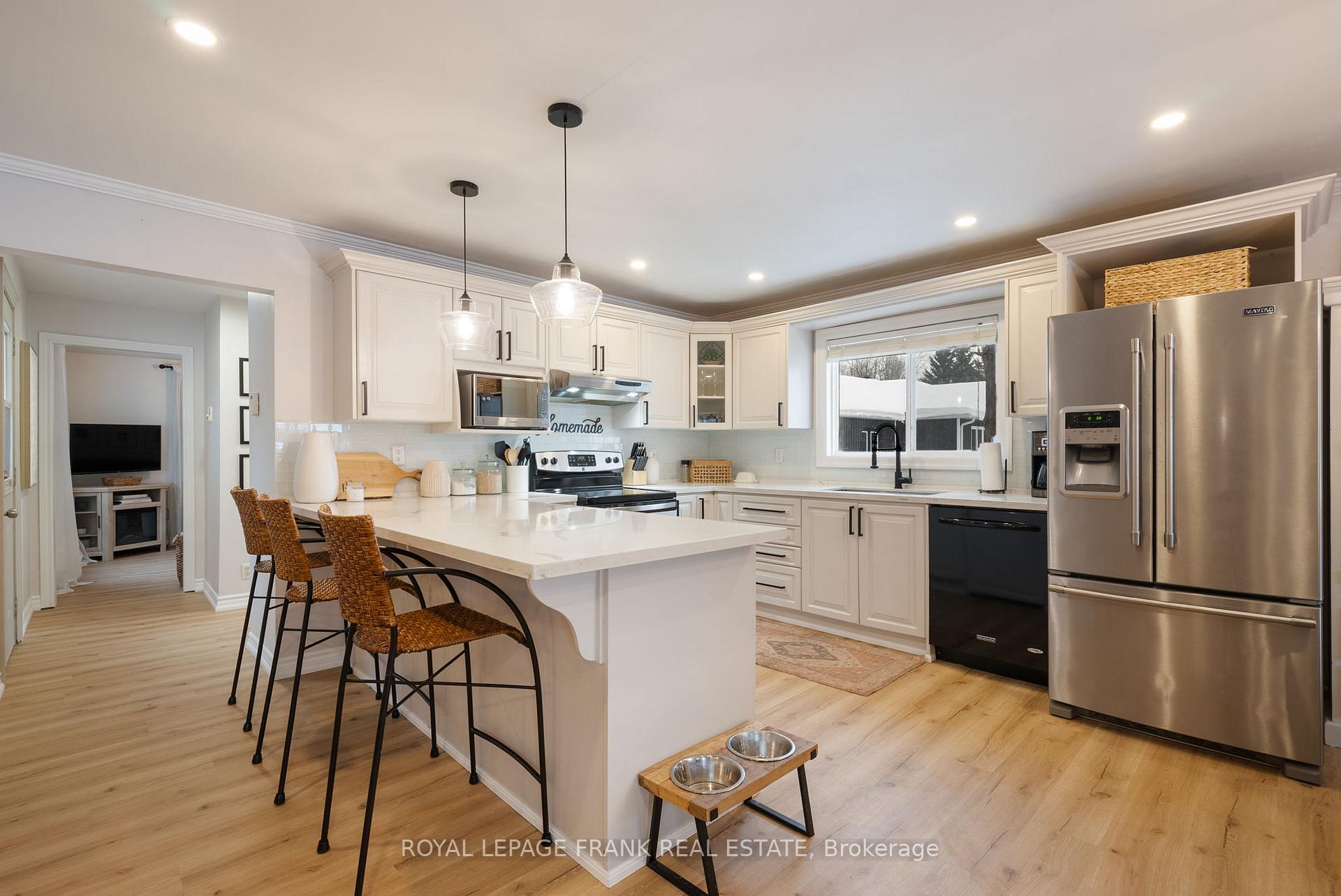 Photo 8 of 423 Pefferlaw Road, Georgina, Pefferlaw — HOMEH