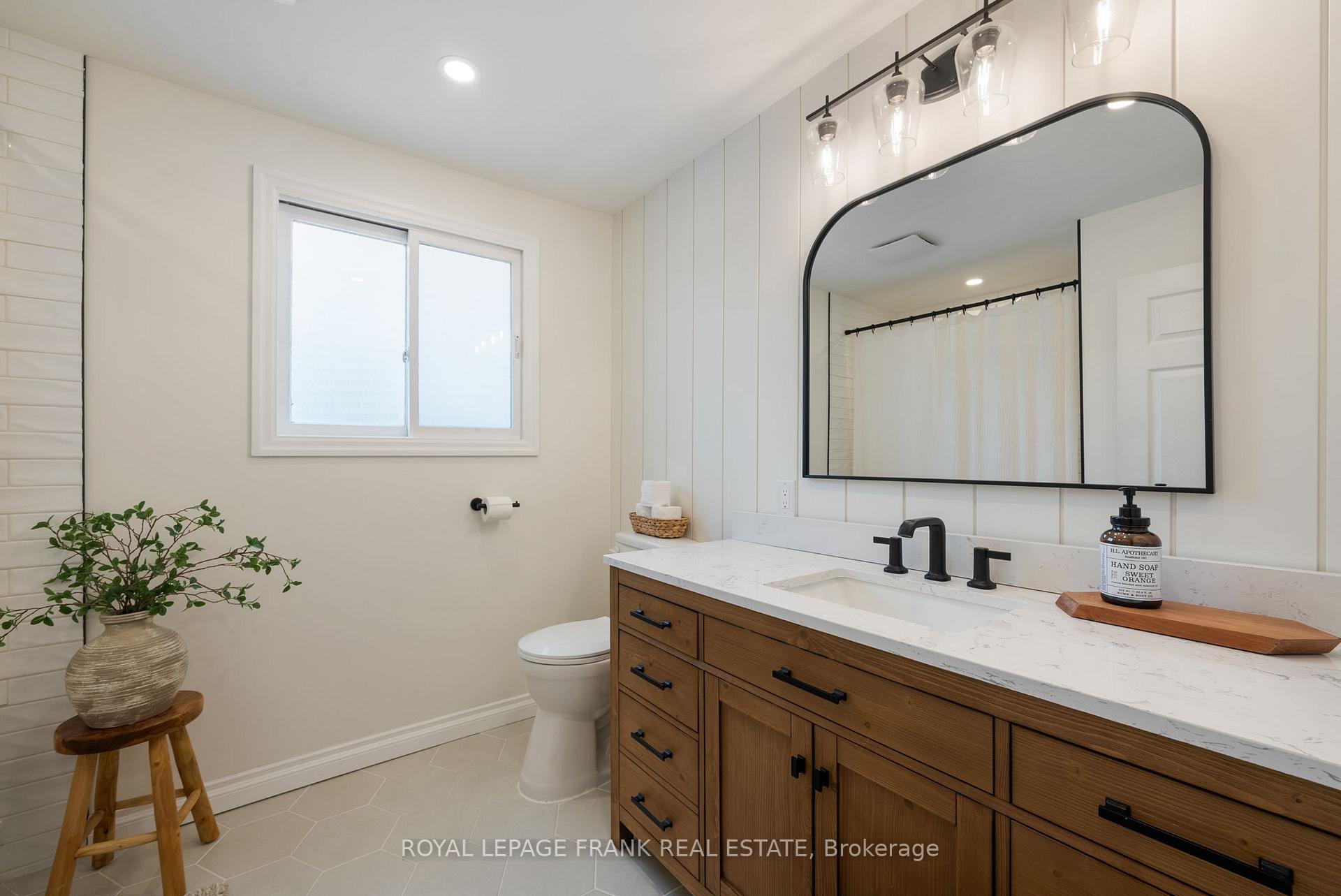 Photo 15 of 423 Pefferlaw Road, Georgina, Pefferlaw — HOMEH