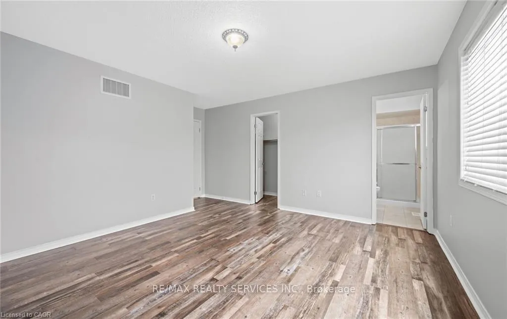 Photo 23 of 48 Powell Drive, Hamilton, Binbrook — HOMEH