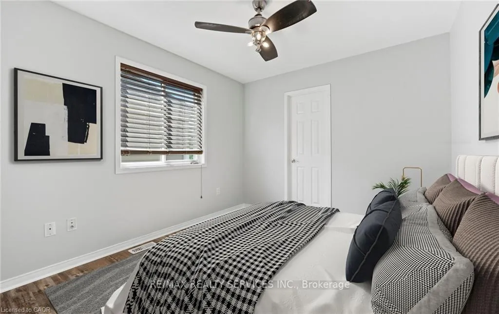 Photo 27 of 48 Powell Drive, Hamilton, Binbrook — HOMEH