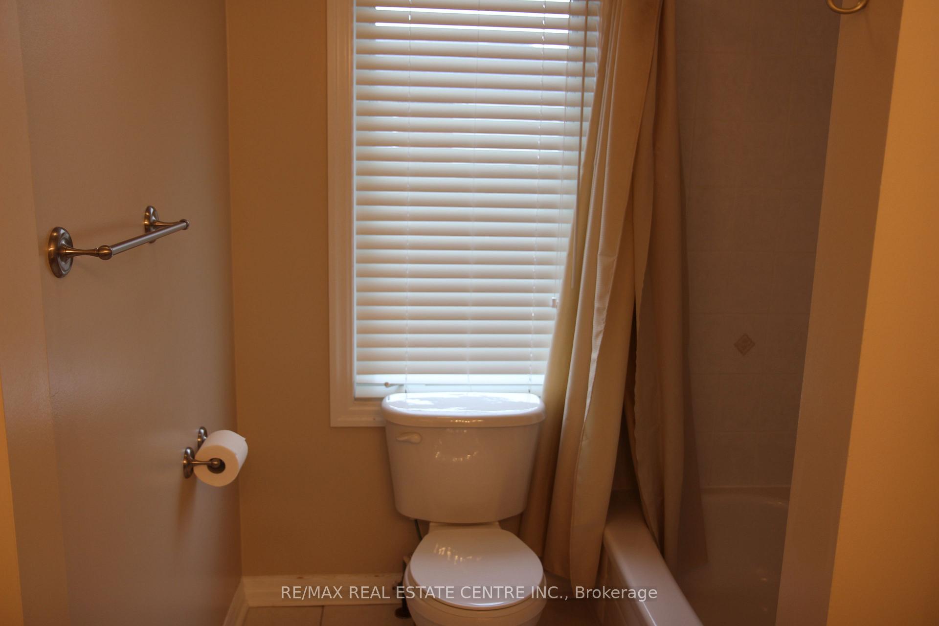 Photo 22 of 2341 Canonridge Circle, Oakville, Westmount — HOMEH