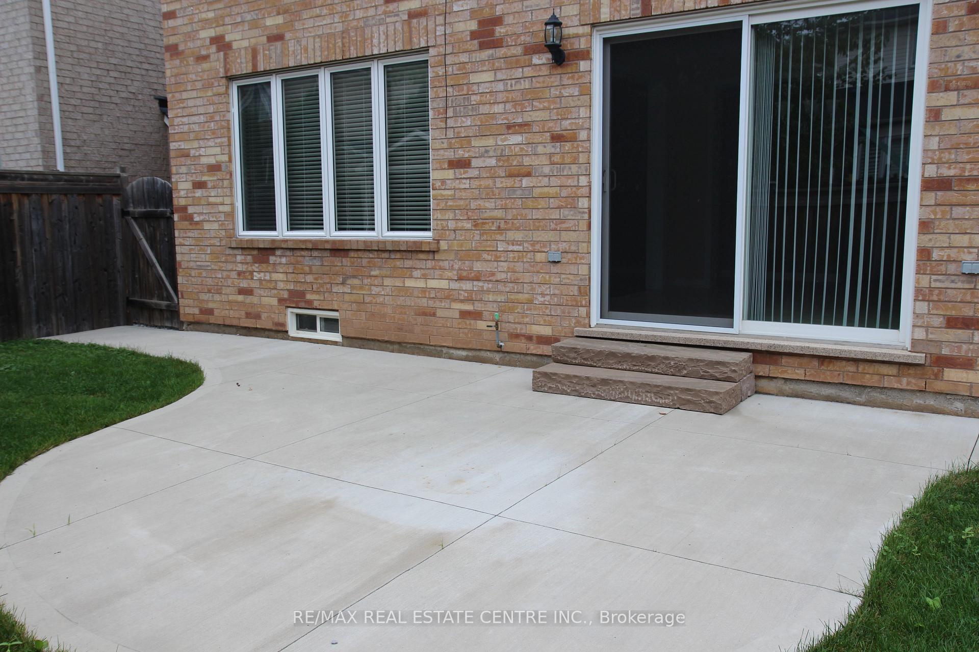 Photo 38 of 2341 Canonridge Circle, Oakville, Westmount — HOMEH
