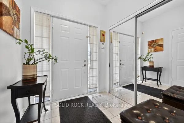 Photo 5 of 23 Oriska Way N, Ottawa, Barrhaven - Longfields — HOMEH