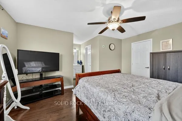 Photo 19 of 23 Oriska Way N, Ottawa, Barrhaven - Longfields — HOMEH