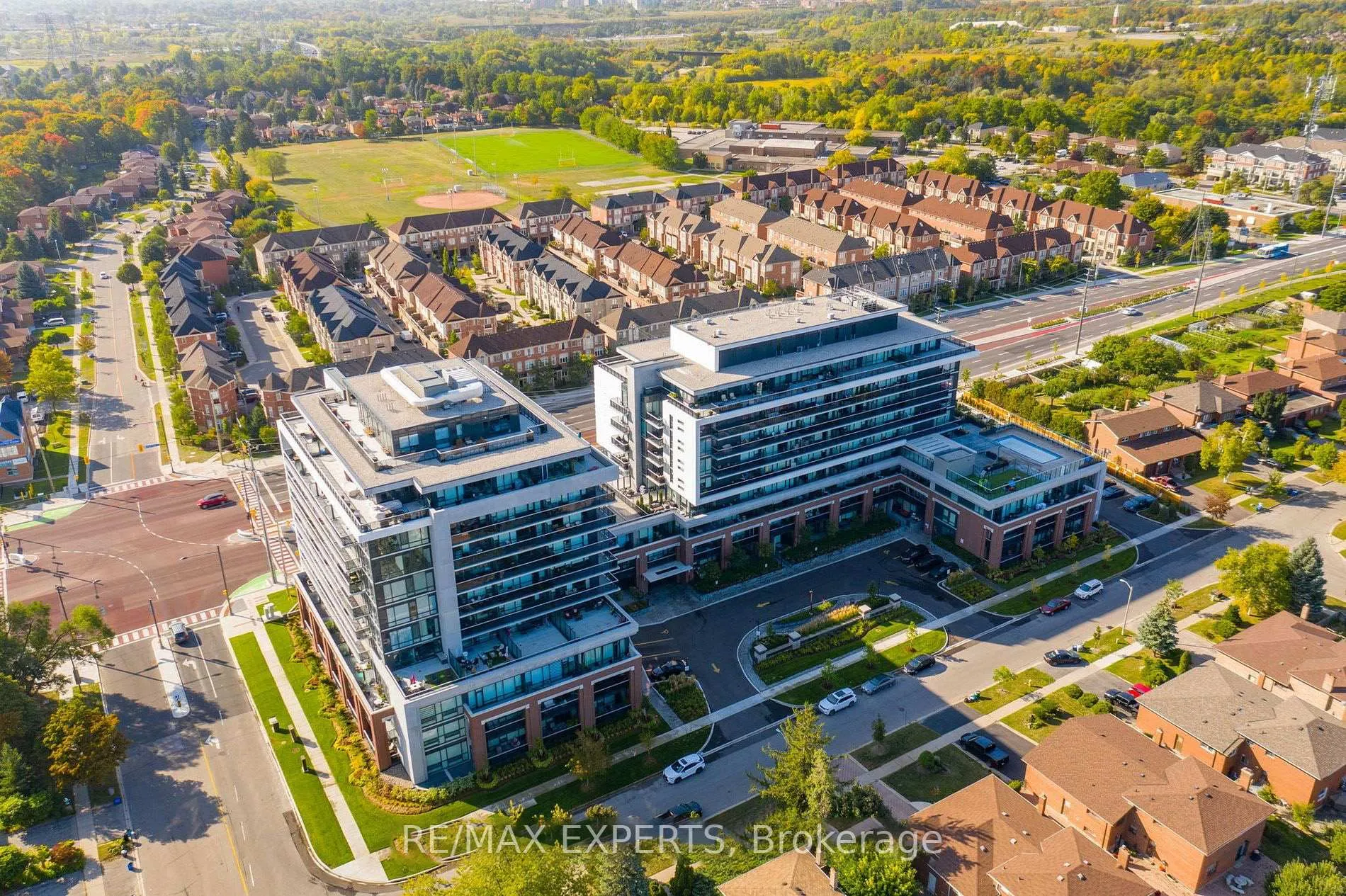 Photo 1 of Unit 719, 4800 7 Highway, Vaughan, East Woodbridge — HOMEH