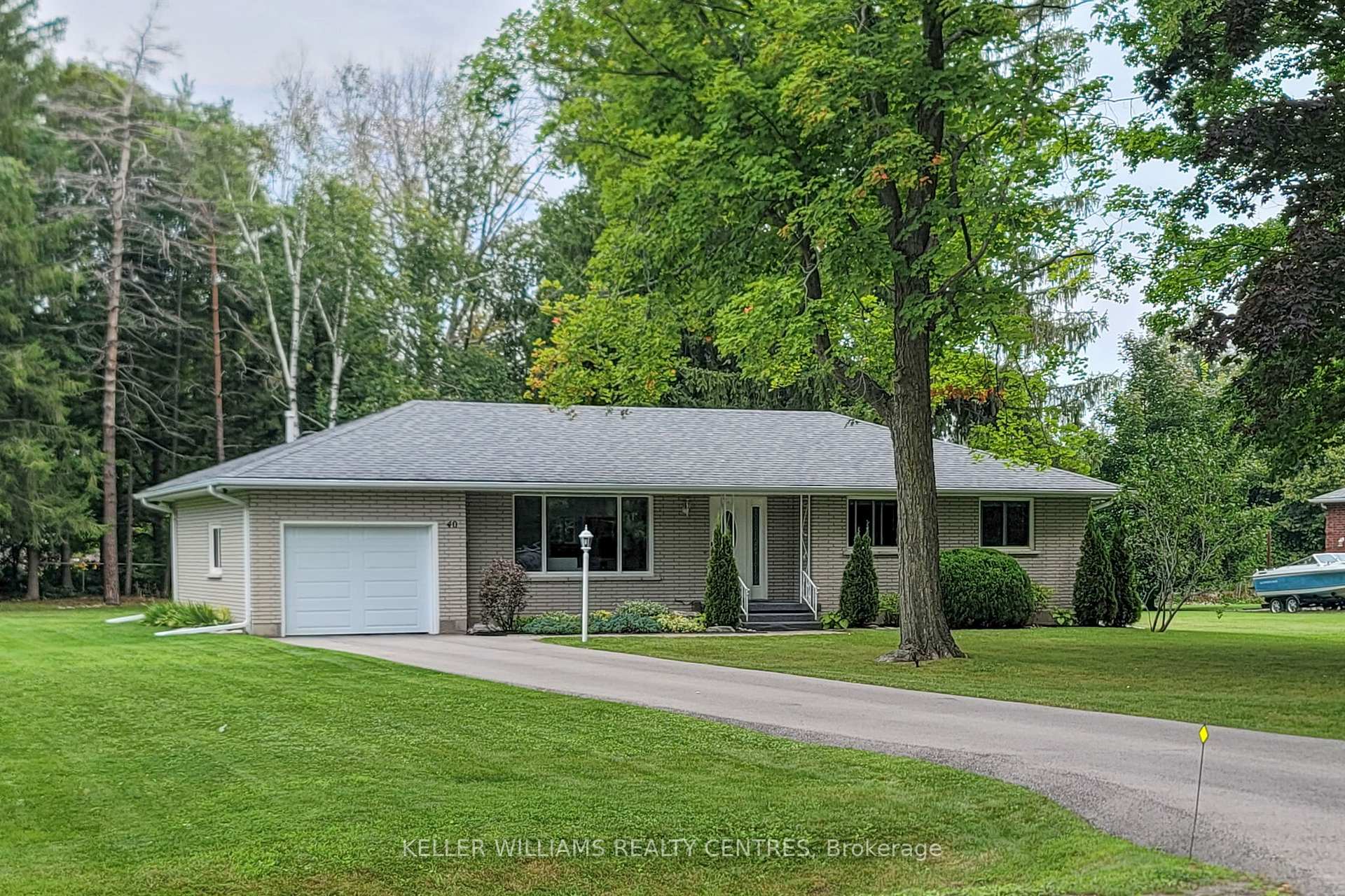 Front of 40 Wood River Bend