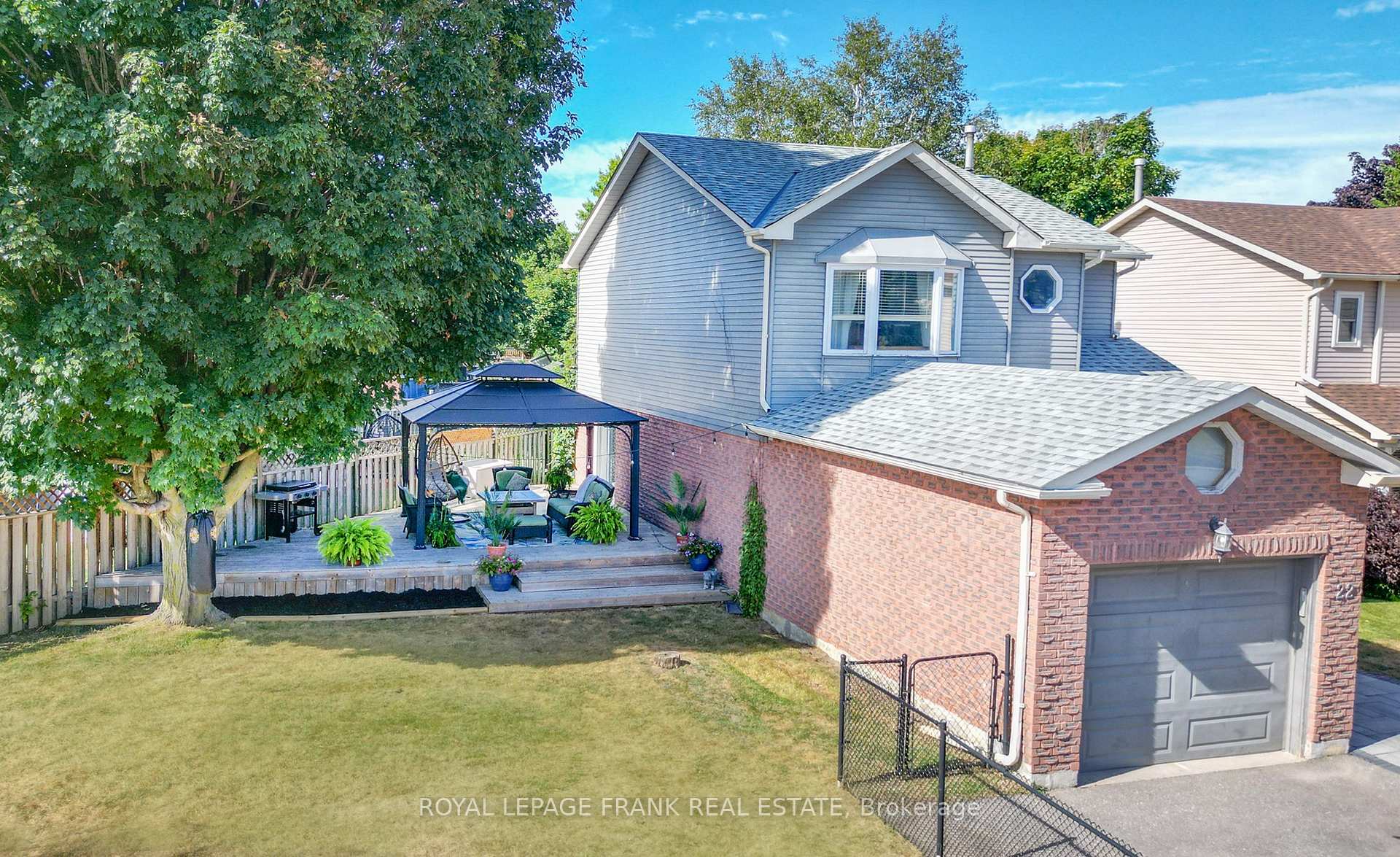 Front of 22 Windham Crescent