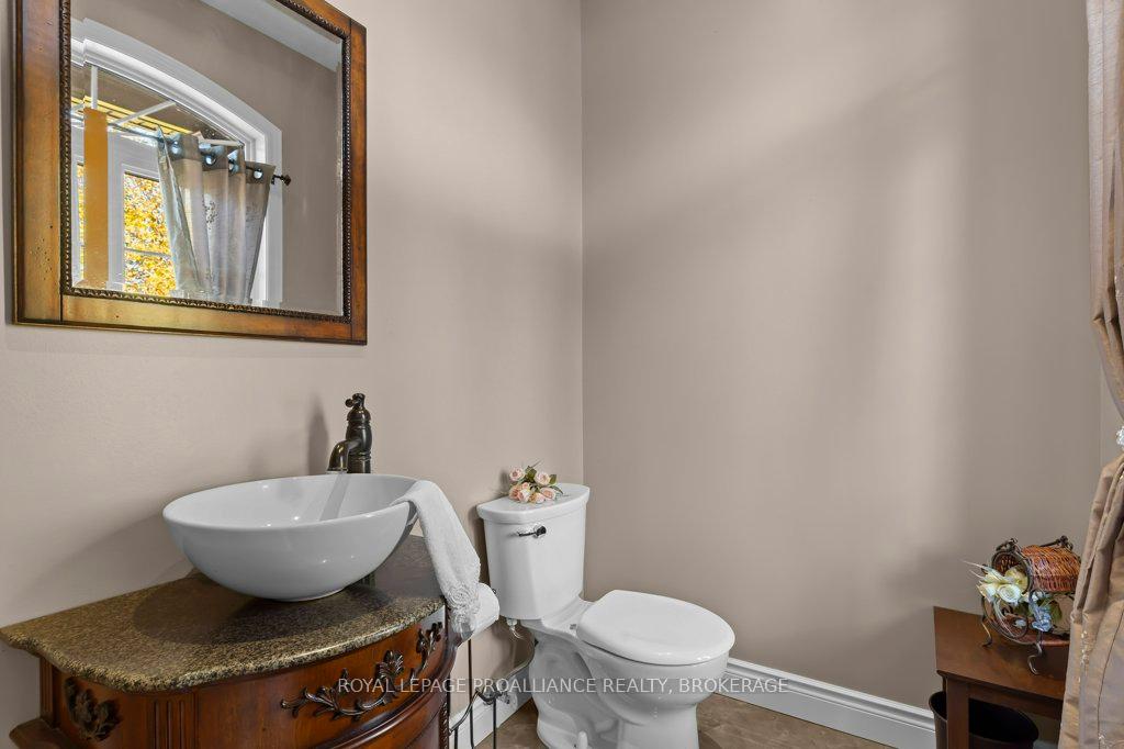 Photo 9 of 1749 Ormsbee Road, Frontenac, Frontenac South — HOMEH