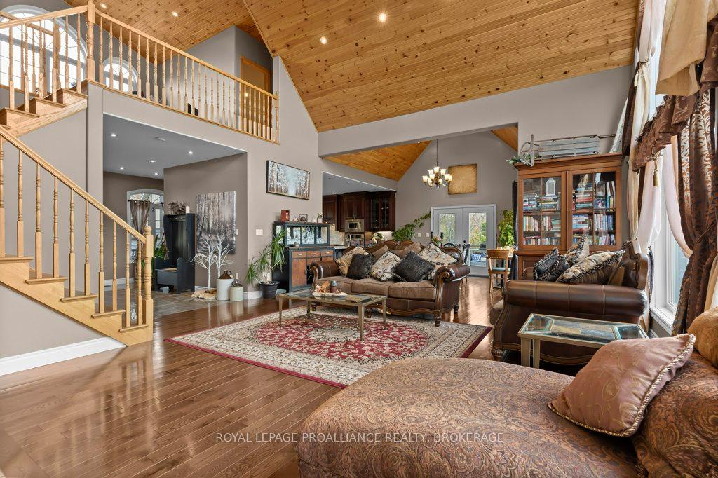 Photo 11 of 1749 Ormsbee Road, Frontenac, Frontenac South — HOMEH