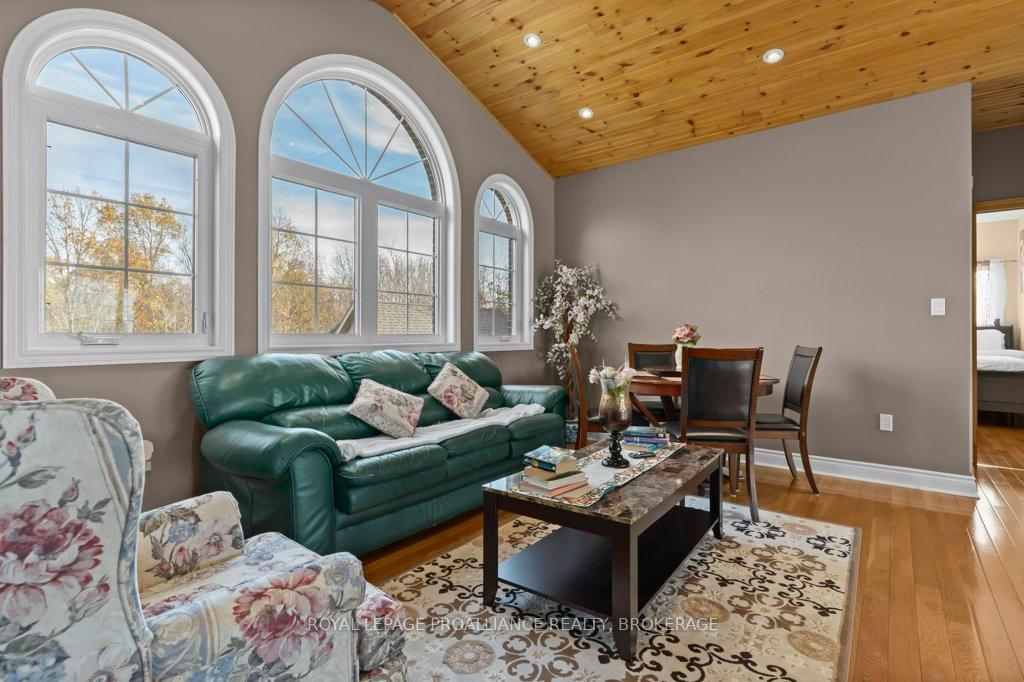 Photo 24 of 1749 Ormsbee Road, Frontenac, Frontenac South — HOMEH