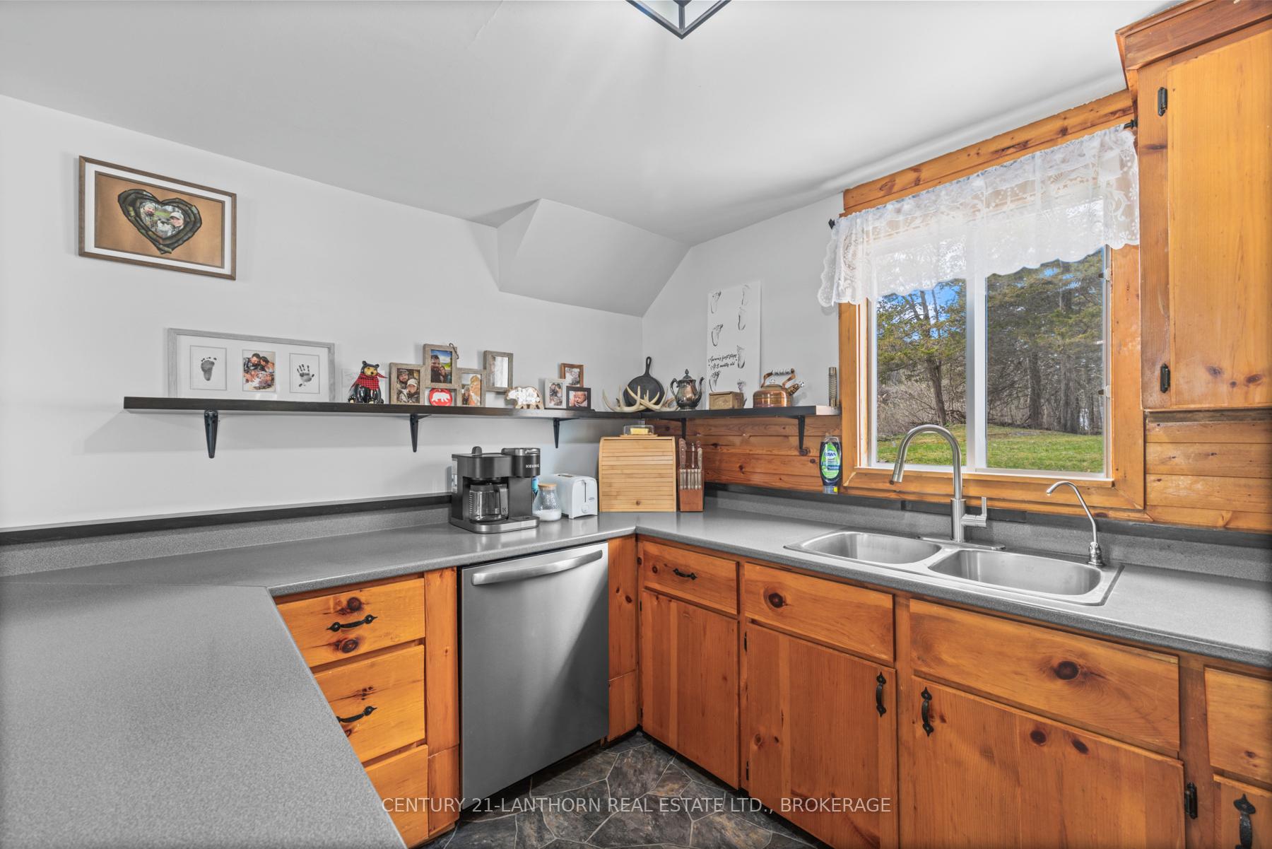 Photo 29 of 7993 Perth Road, Frontenac, Frontenac South — HOMEH