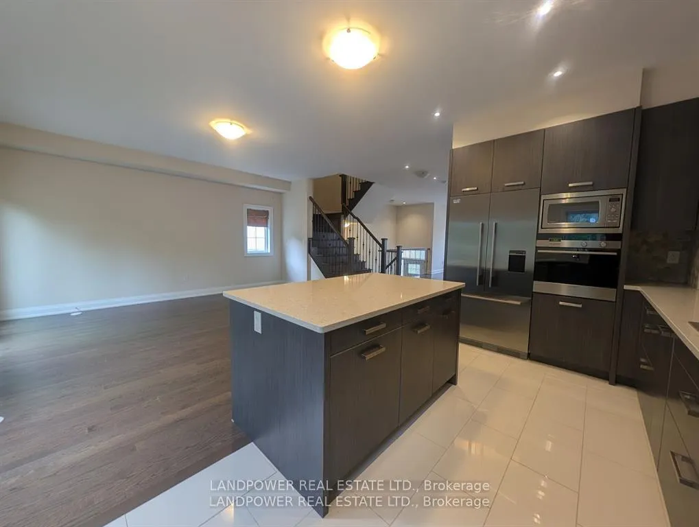 Photo 8 of 28 Plowman Lane, Richmond Hill, Rouge Woods — HOMEH