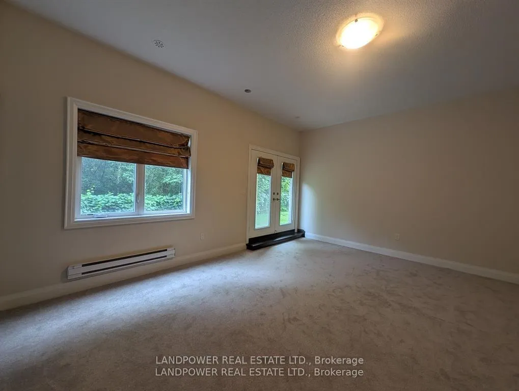 Photo 18 of 28 Plowman Lane, Richmond Hill, Rouge Woods — HOMEH
