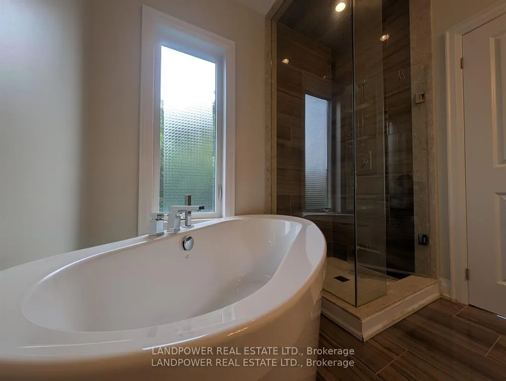 Photo 20 of 28 Plowman Lane, Richmond Hill, Rouge Woods — HOMEH