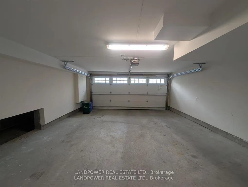 Photo 35 of 28 Plowman Lane, Richmond Hill, Rouge Woods — HOMEH