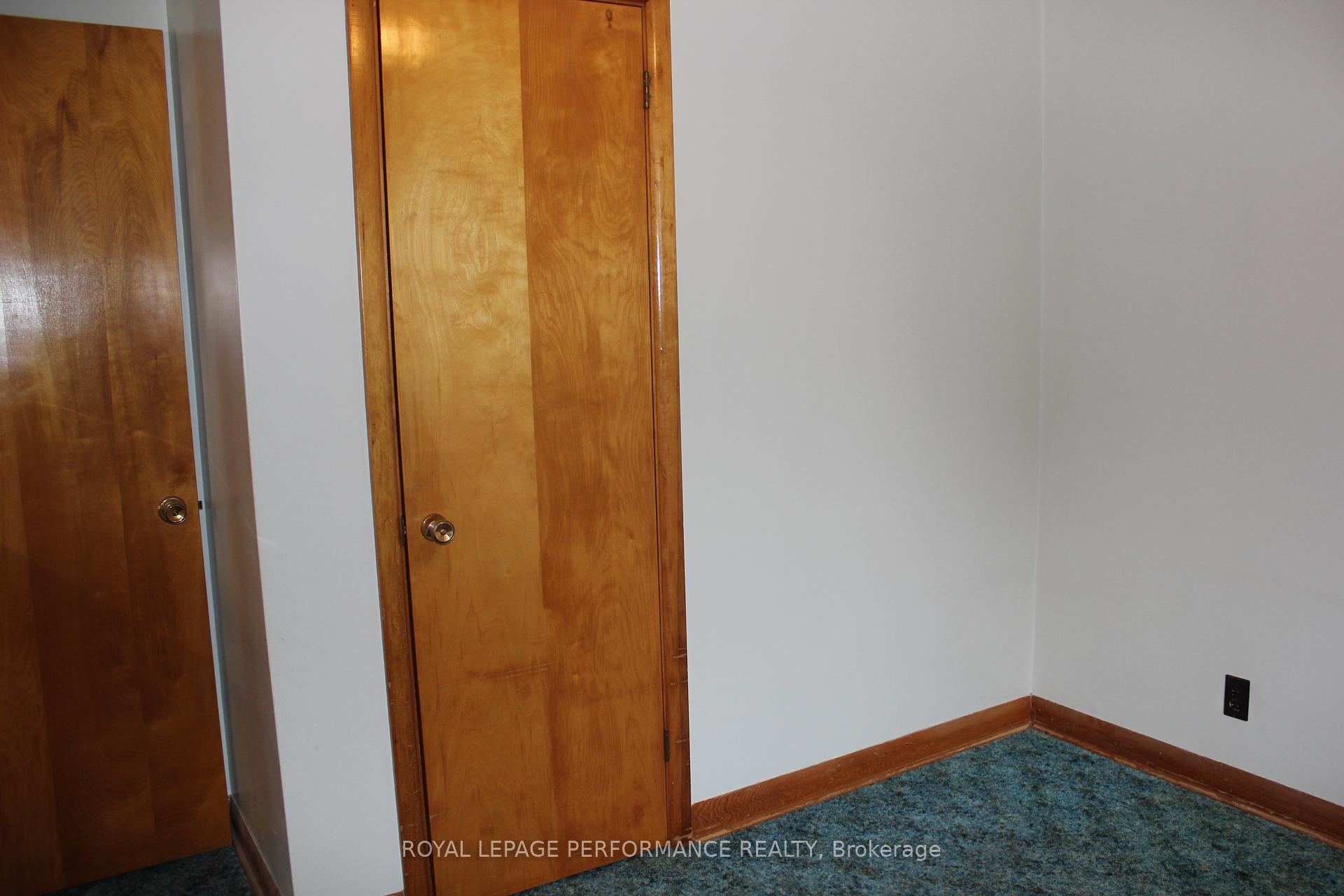 Photo 21 of 335 Fourteenth Street W, Cornwall — HOMEH