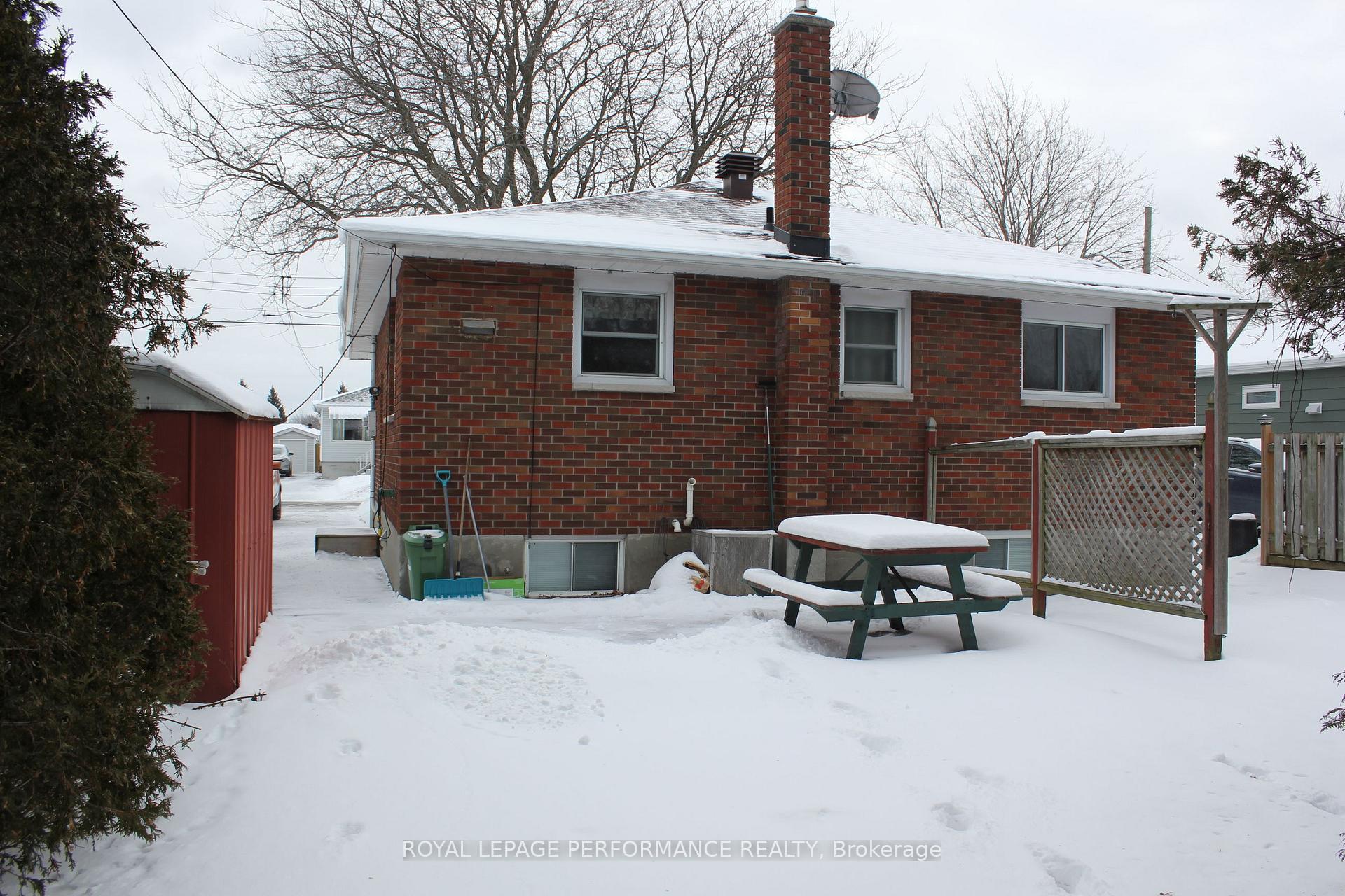 Photo 32 of 335 Fourteenth Street W, Cornwall — HOMEH