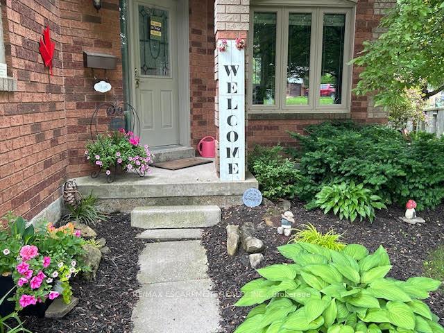 Photo 3 of 171 Mill Street W, Halton Hills, Acton — HOMEH