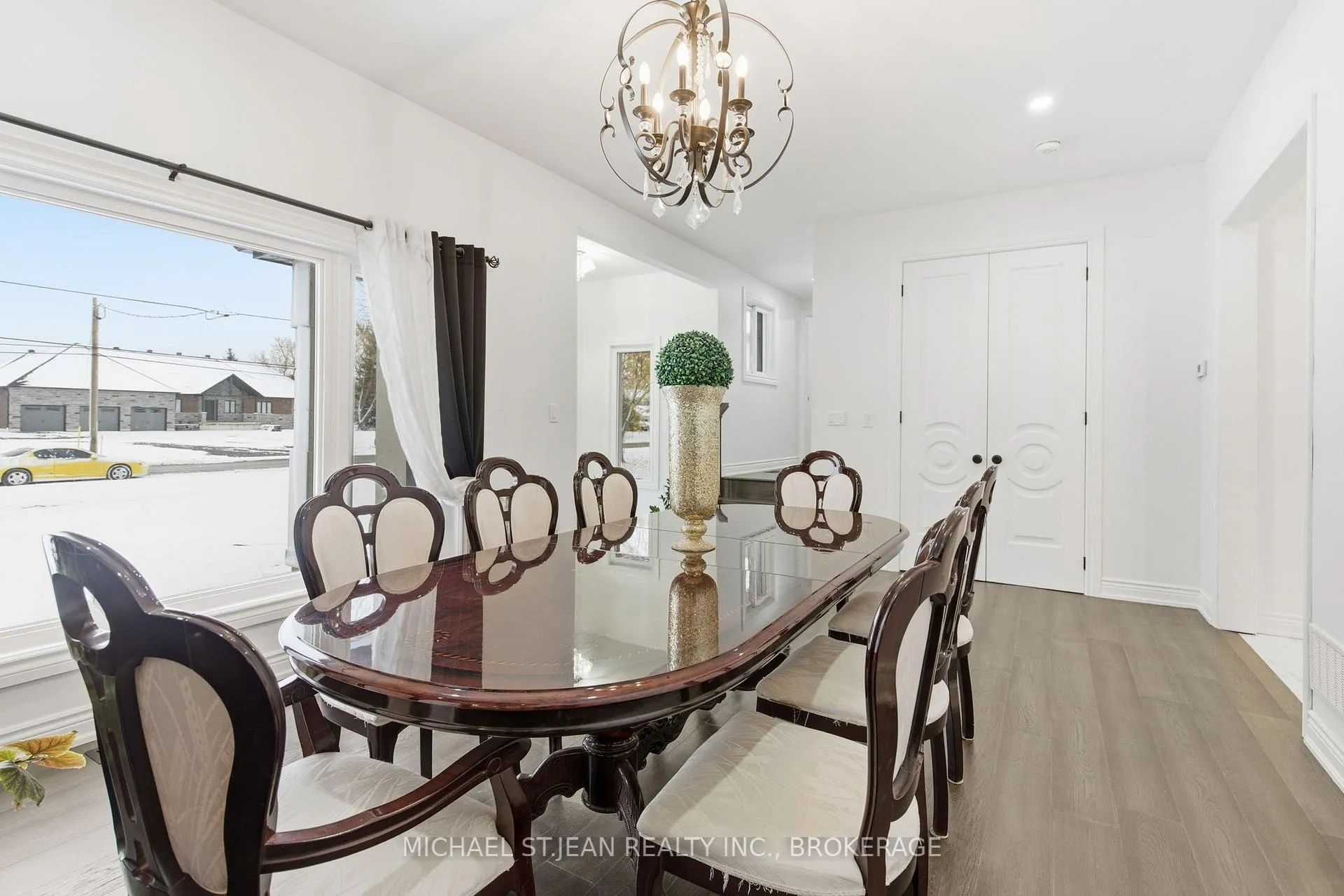 Photo 6 of 1576 Woodburn Road, Hamilton, Rural Glanbrook — HOMEH