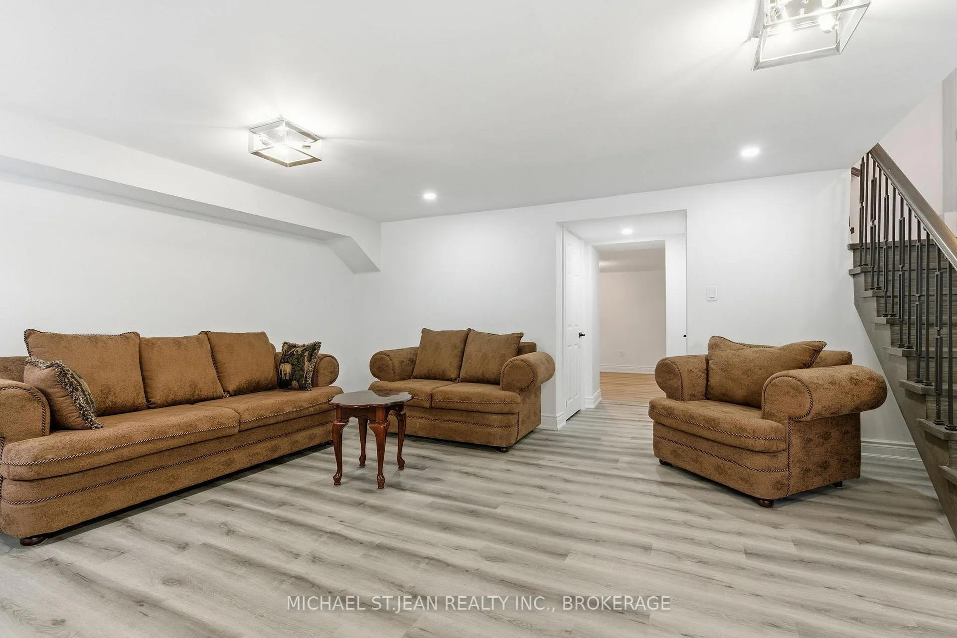 Photo 31 of 1576 Woodburn Road, Hamilton, Rural Glanbrook — HOMEH