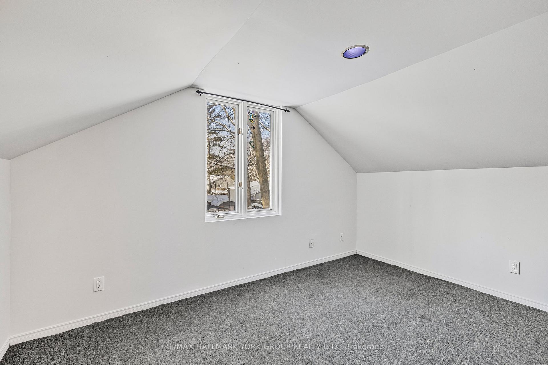 Photo 8 of 20 Hoffman Drive, Georgina, Sutton & Jackson's Point — HOMEH