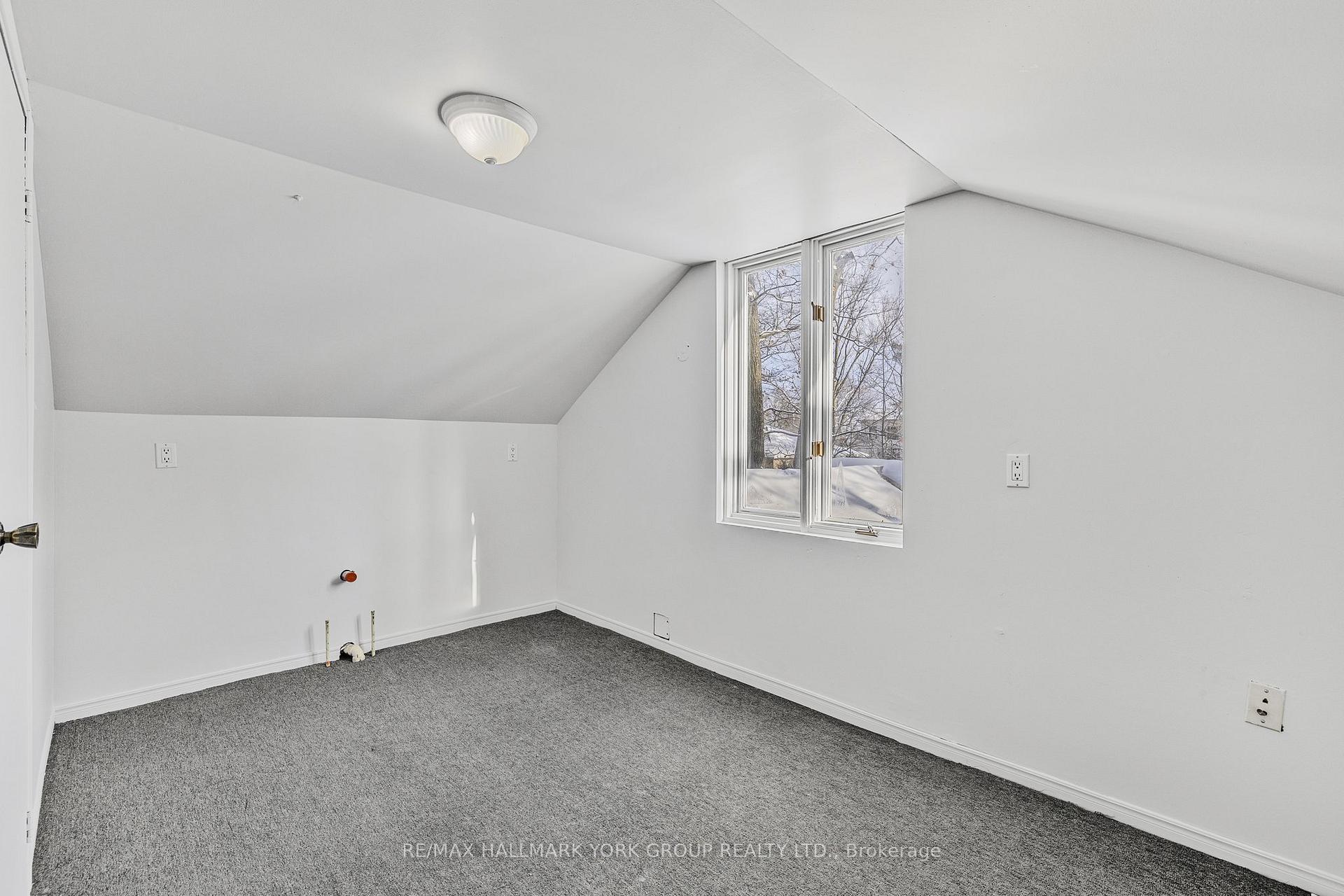 Photo 9 of 20 Hoffman Drive, Georgina, Sutton & Jackson's Point — HOMEH