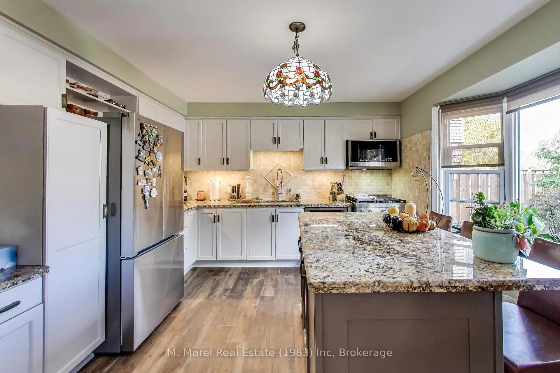 Photo 10 of 12 Kingsview Drive, Hamilton, Stoney Creek Mountain — HOMEH