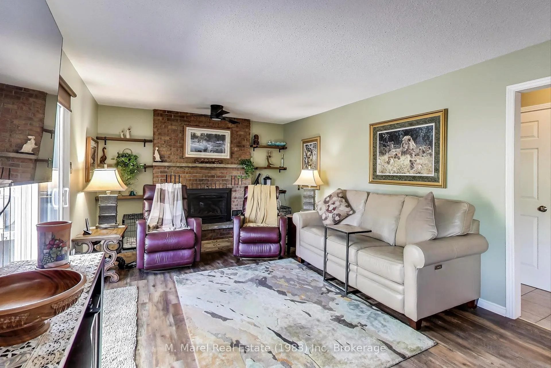 Photo 14 of 12 Kingsview Drive, Hamilton, Stoney Creek Mountain — HOMEH