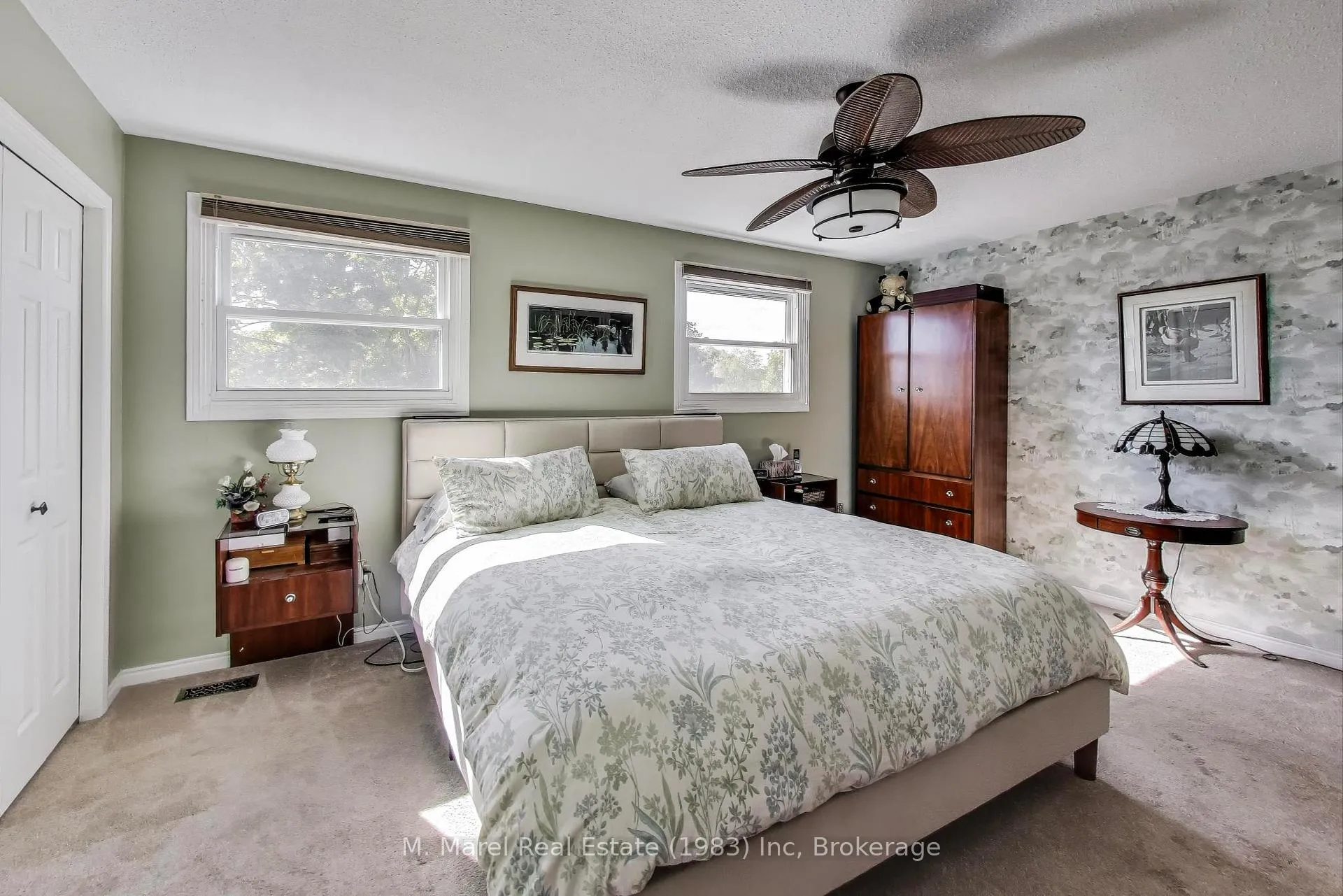 Photo 18 of 12 Kingsview Drive, Hamilton, Stoney Creek Mountain — HOMEH