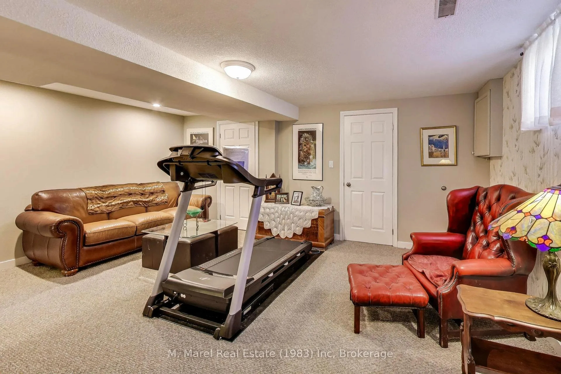 Photo 28 of 12 Kingsview Drive, Hamilton, Stoney Creek Mountain — HOMEH