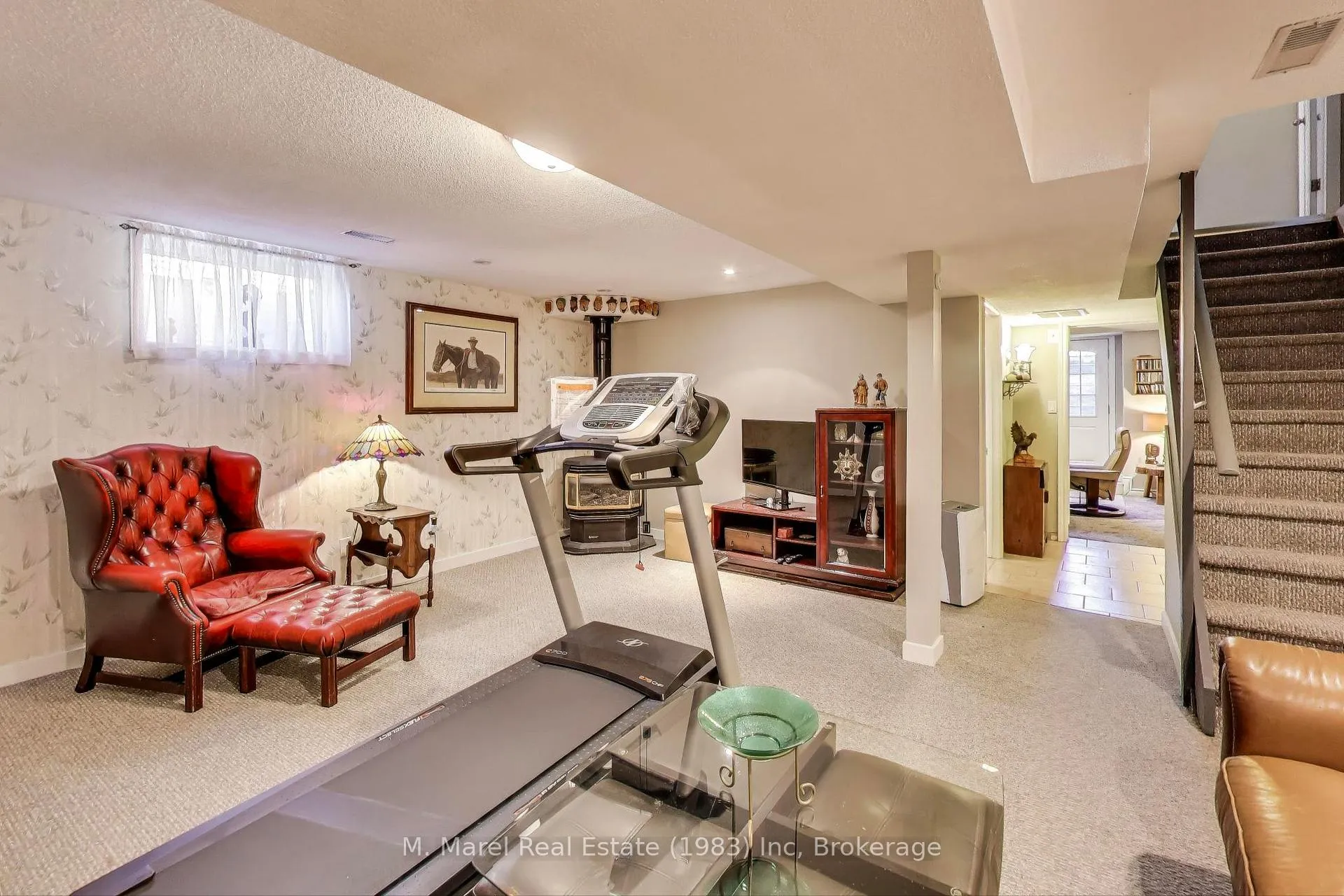 Photo 29 of 12 Kingsview Drive, Hamilton, Stoney Creek Mountain — HOMEH