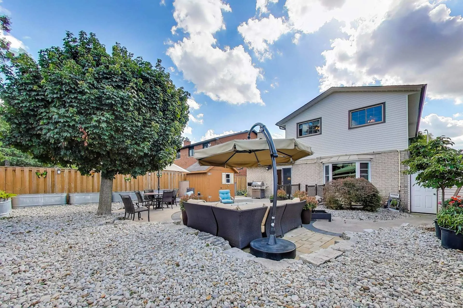 Photo 39 of 12 Kingsview Drive, Hamilton, Stoney Creek Mountain — HOMEH