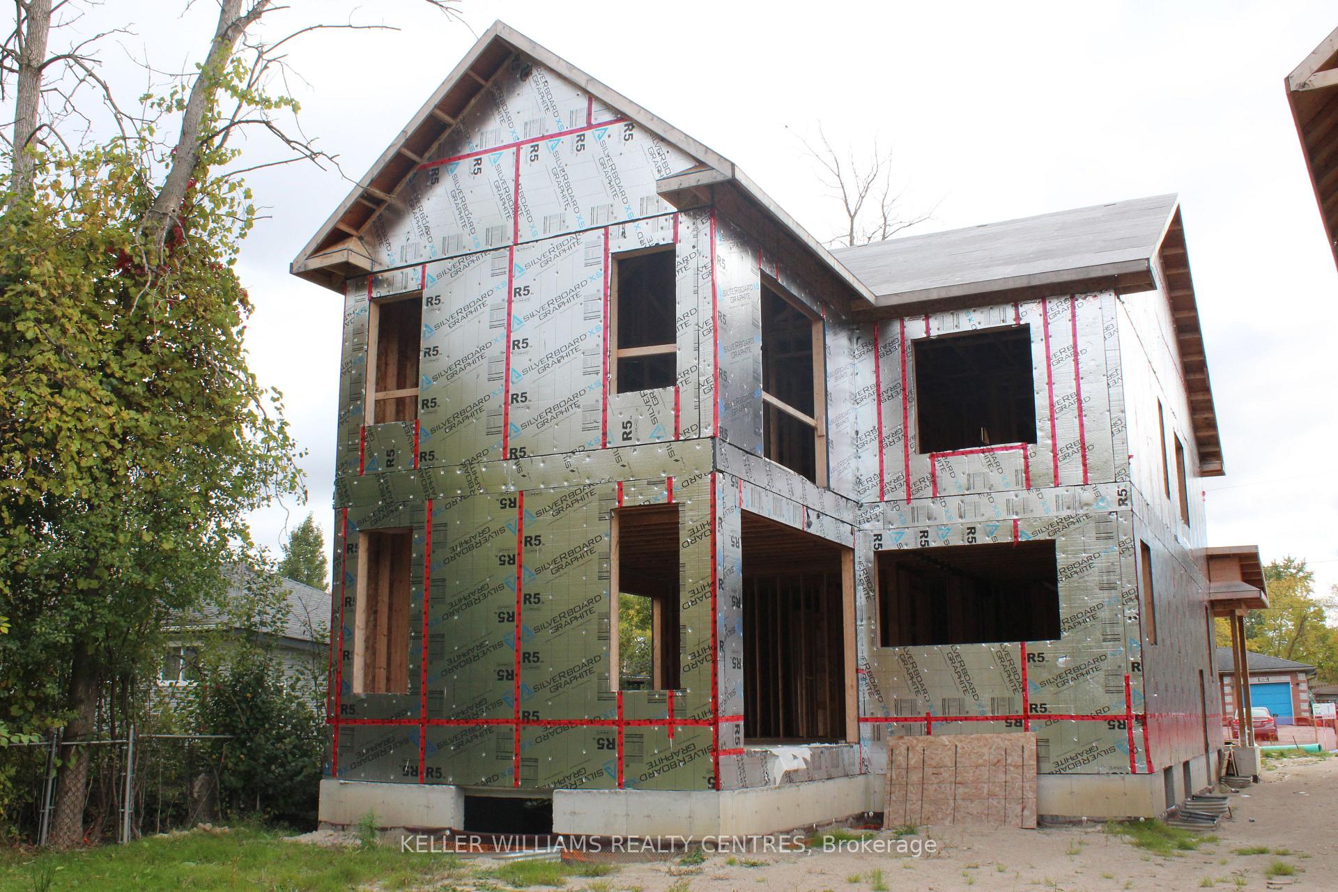 Photo 4 of 370 Walter Drive, Georgina, Keswick South — HOMEH
