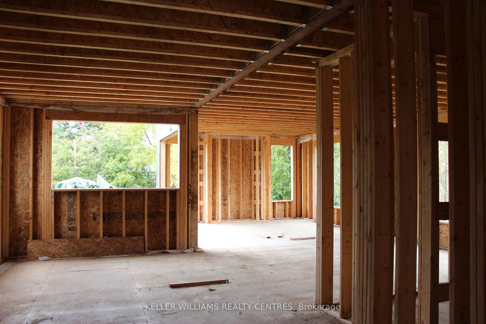 Photo 7 of 370 Walter Drive, Georgina, Keswick South — HOMEH