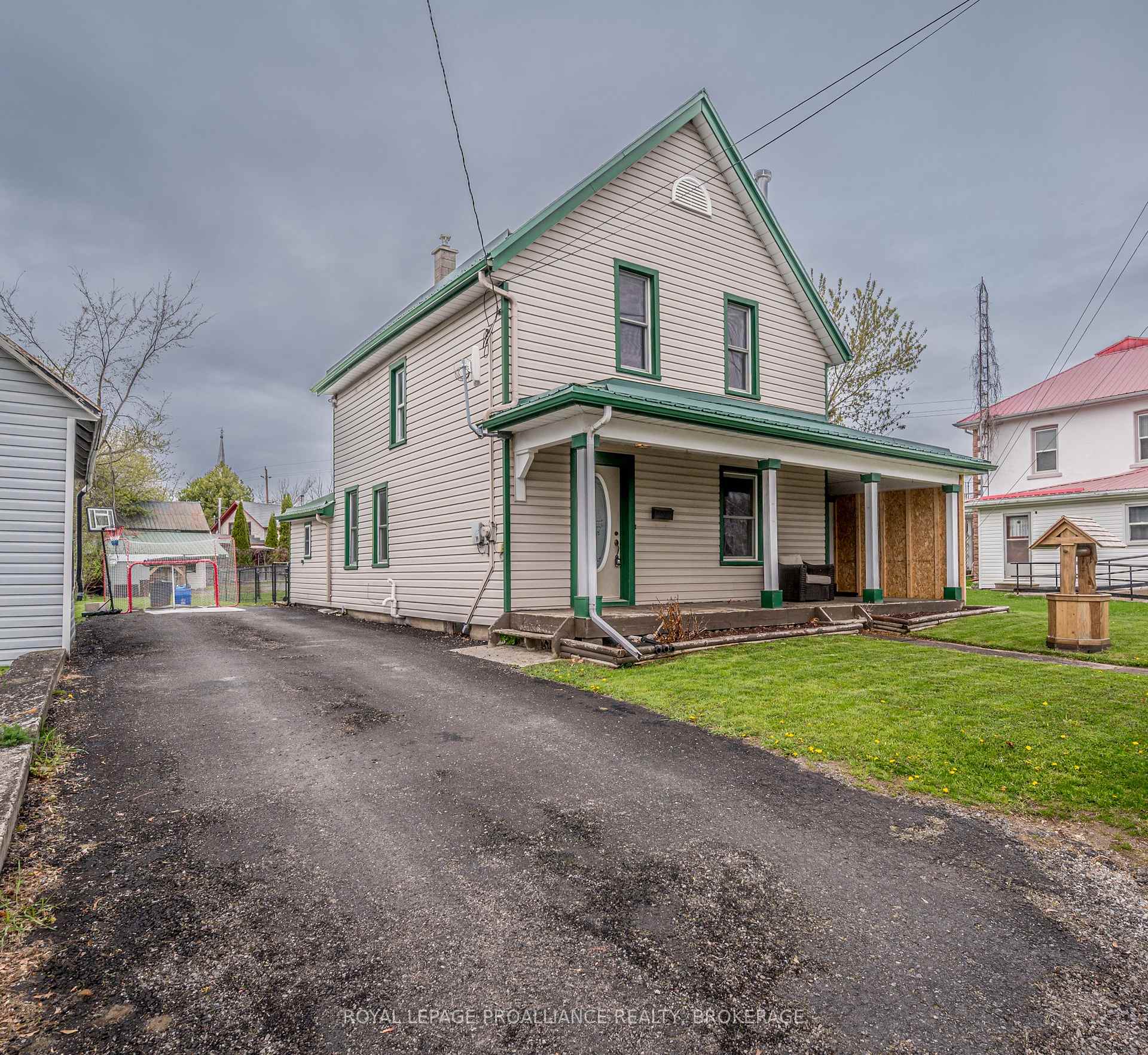 Photo 1 of 4089 Perth Road, Frontenac, Frontenac South — HOMEH